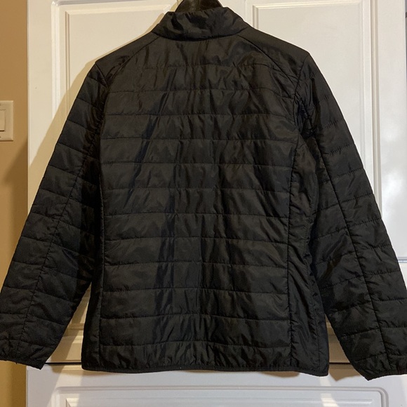 Lightweight athletic black jacket. Fits like a medium. - Picture 2 of 5